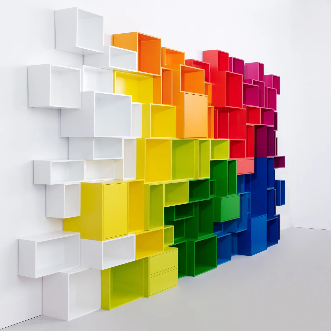 Cubit Lookbook Shelving system 53