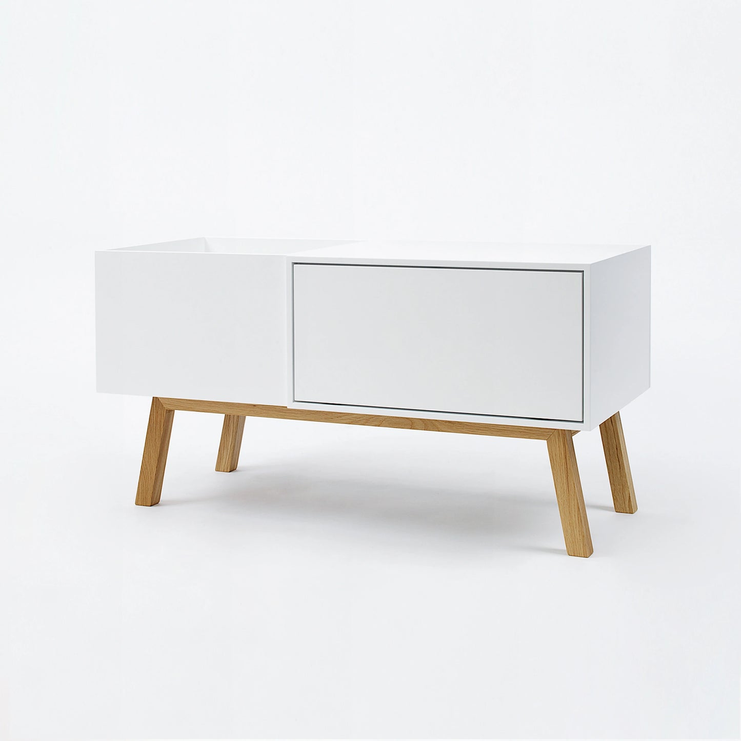 Record shelf SB004 from the right side